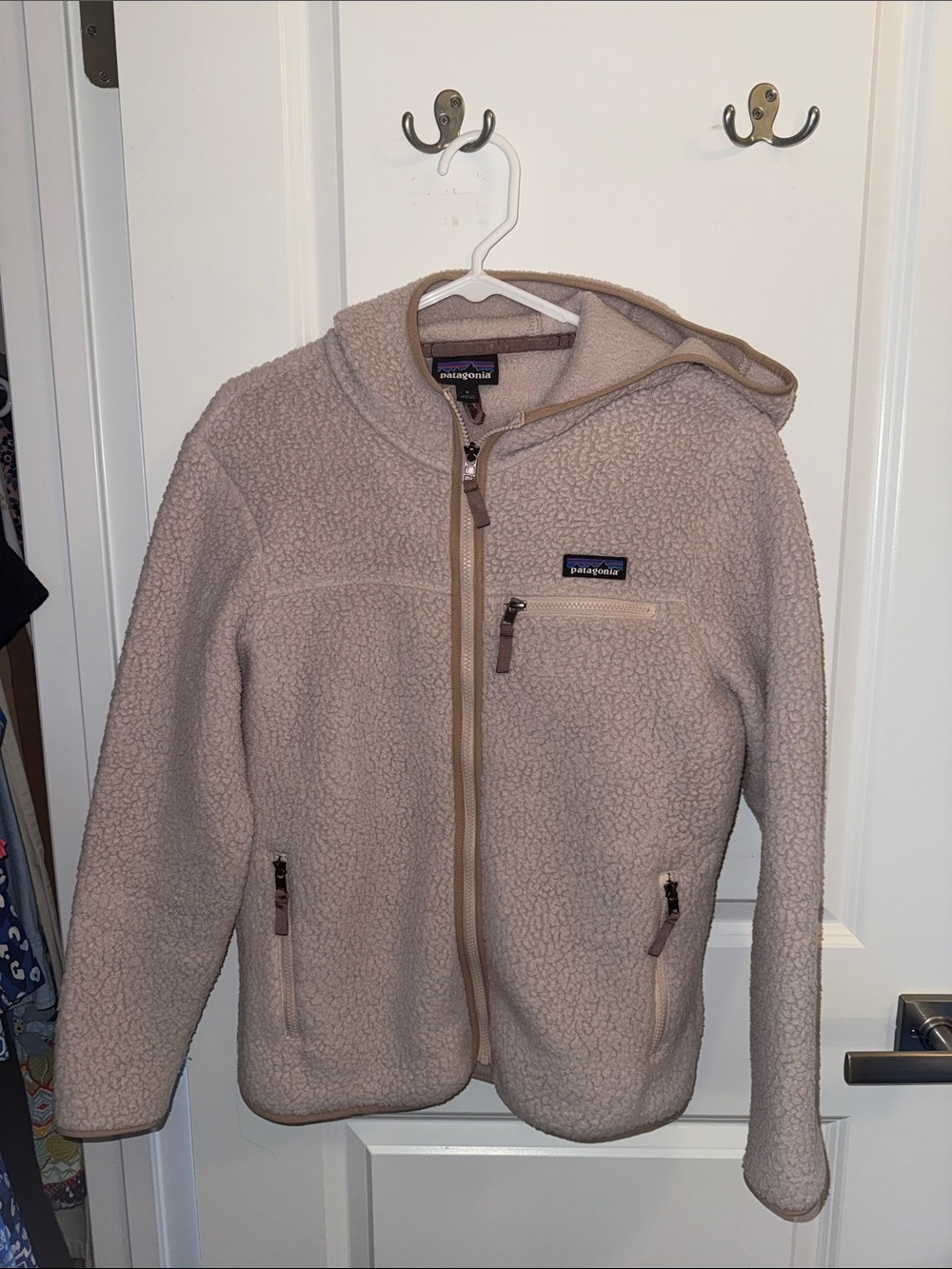 Women’s Patagonia Hooded Retro Pile Fleece Sherpa Jacket - Blush (Light Pink)